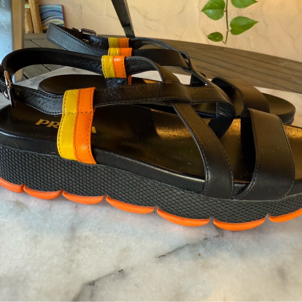 Prada Black and Orange leather Sandals 36.5
